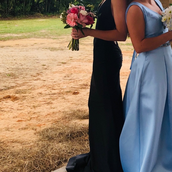 Jessica Angels Formal Gown - Picture 5 of 8